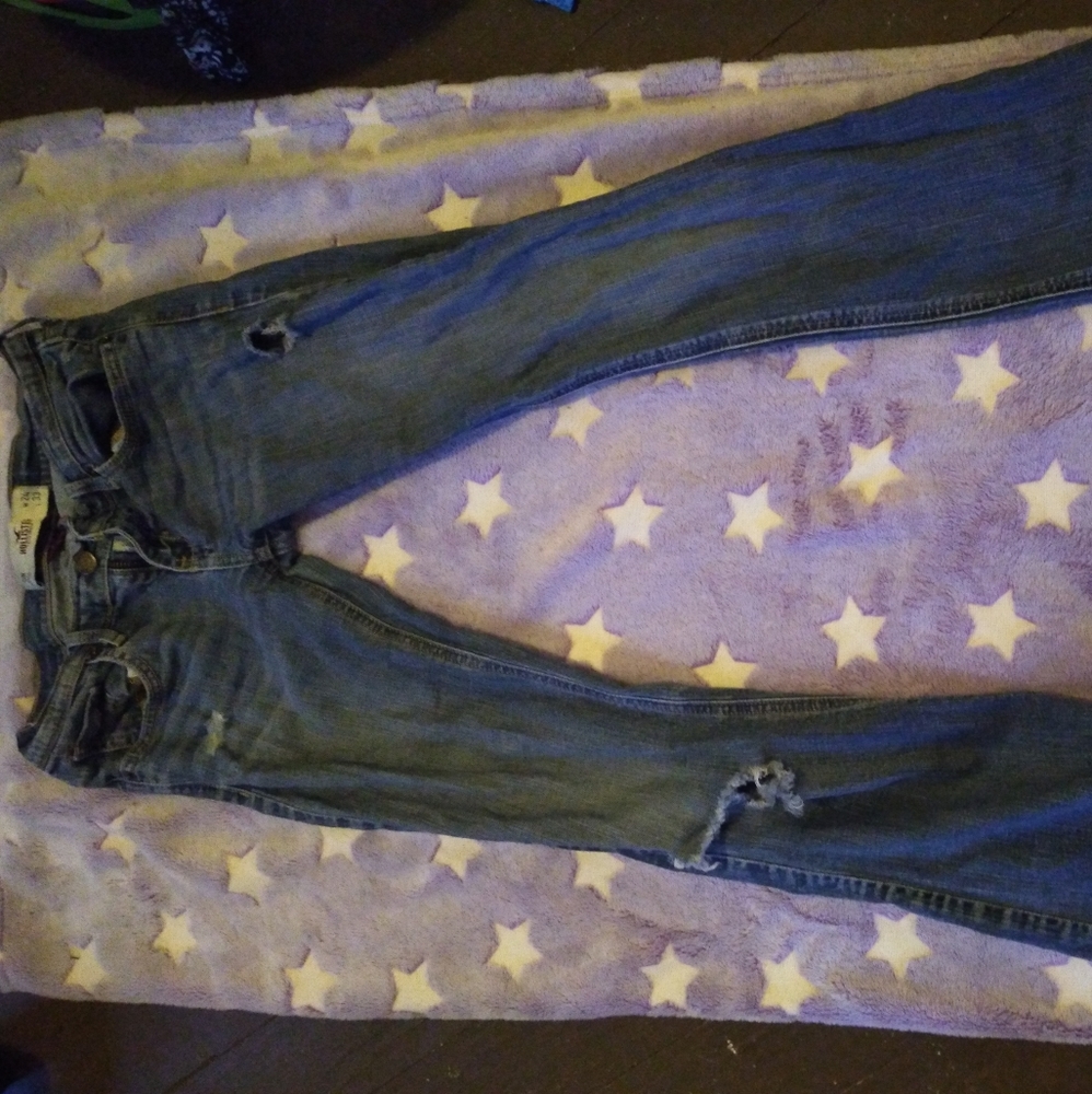 Low rise jeans